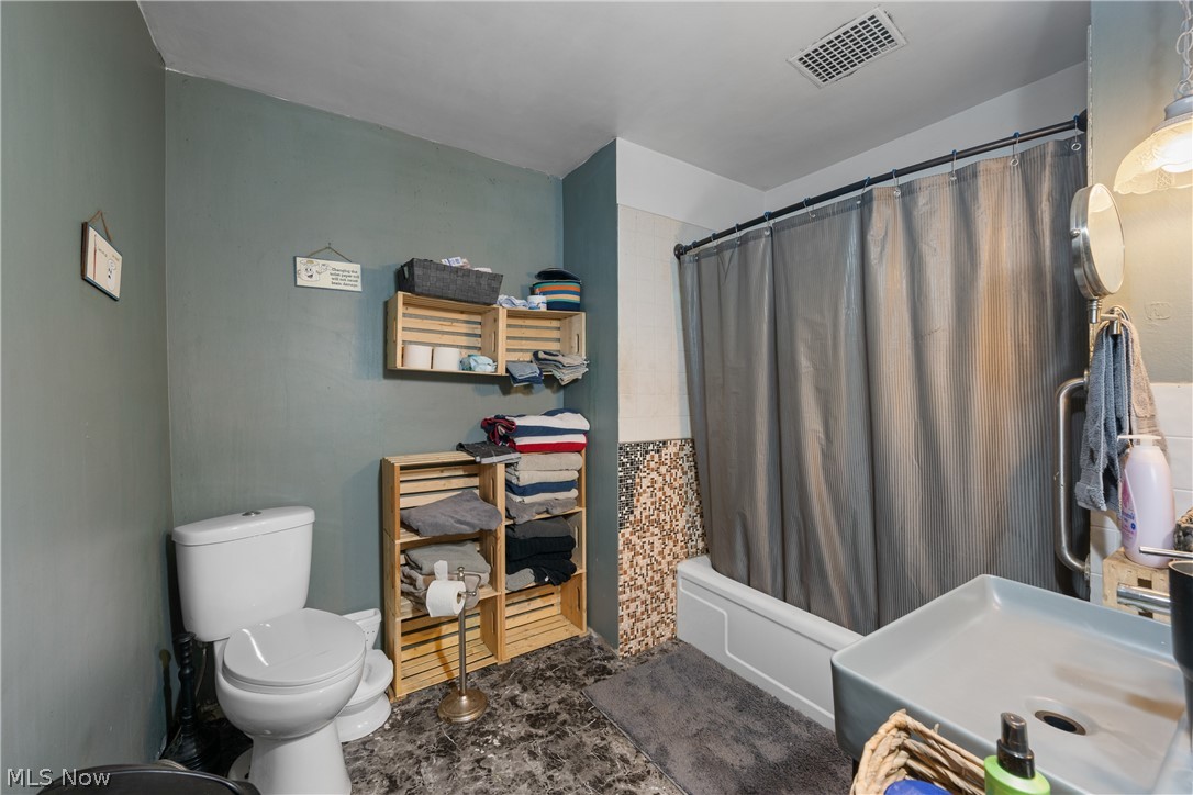 10221 Johnsford Road SW Beach City OH 44608