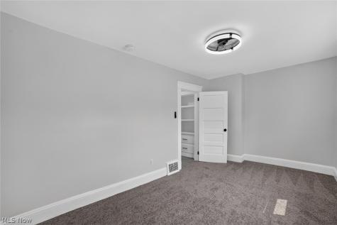 3063 W 103rd Street Cleveland OH 44111