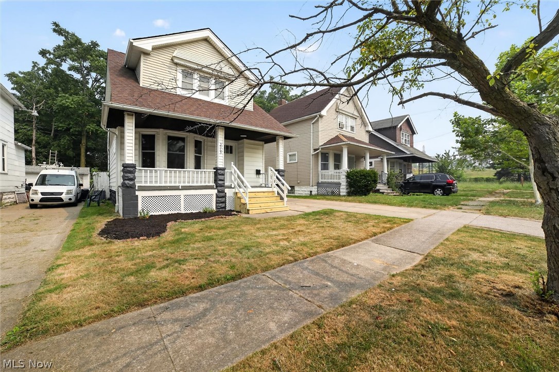 3063 W 103rd Street Cleveland OH 44111