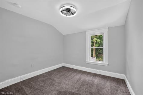3063 W 103rd Street Cleveland OH 44111