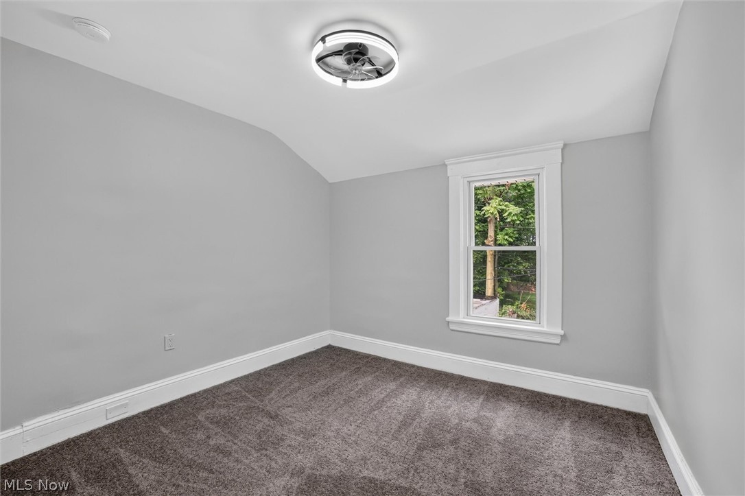 3063 W 103rd Street Cleveland OH 44111