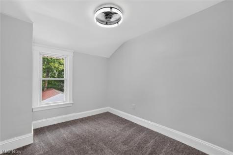 3063 W 103rd Street Cleveland OH 44111