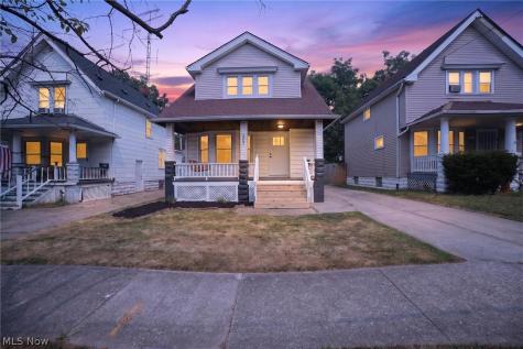 3063 W 103rd Street Cleveland OH 44111