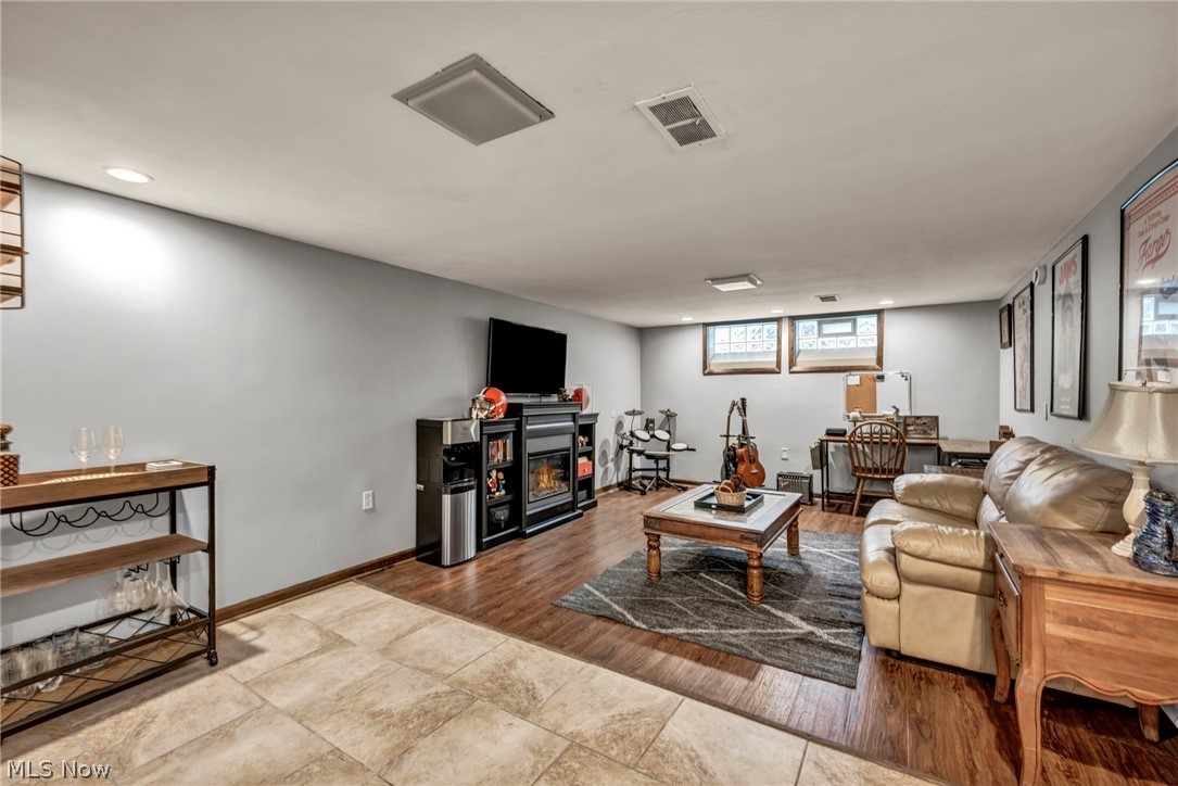 2351 Charney Road University Heights OH 44118