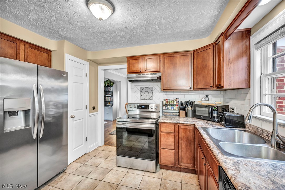 2351 Charney Road University Heights OH 44118