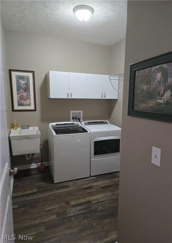 413 Deer Crossing Elyria OH 44035