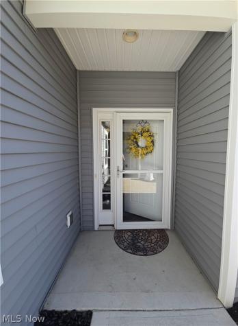 413 Deer Crossing Elyria OH 44035