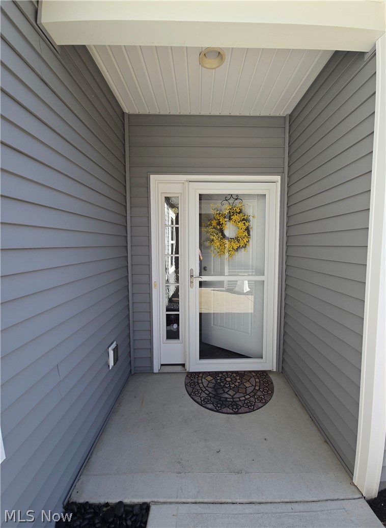 413 Deer Crossing Elyria OH 44035
