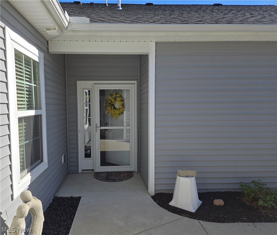 413 Deer Crossing Elyria OH 44035