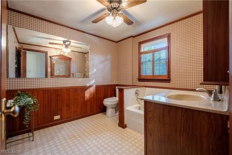 524 23rd Street NW Massillon OH 44647