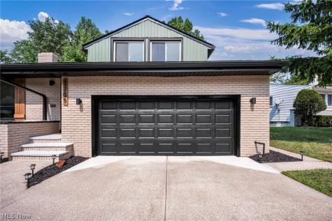 3705 Atherstone Road Cleveland Heights OH 44121