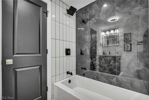 3705 Atherstone Road Cleveland Heights OH 44121