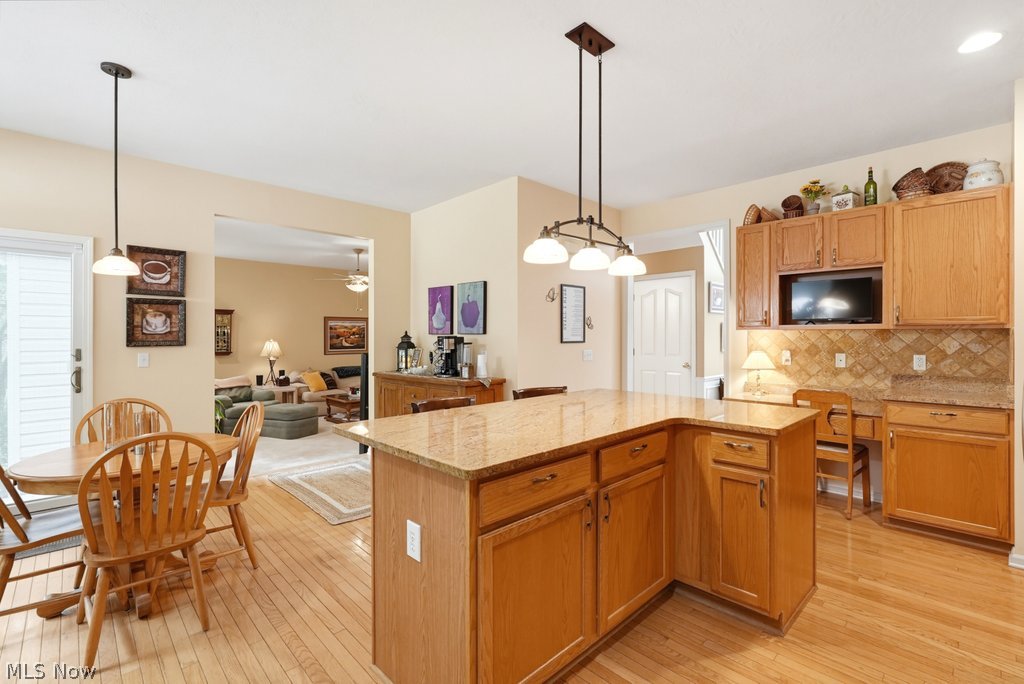 302 Halifax Court Sagamore Hills OH 44067