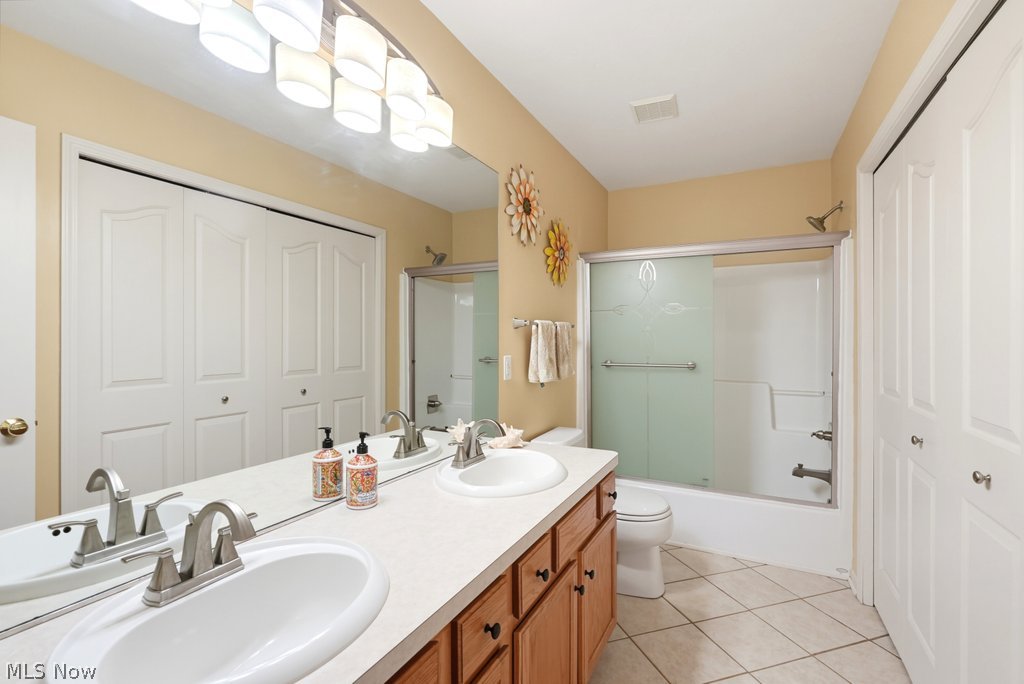 302 Halifax Court Sagamore Hills OH 44067