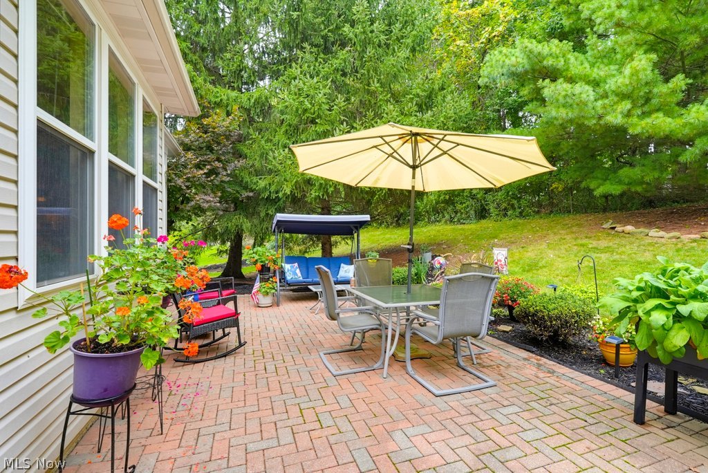 302 Halifax Court Sagamore Hills OH 44067