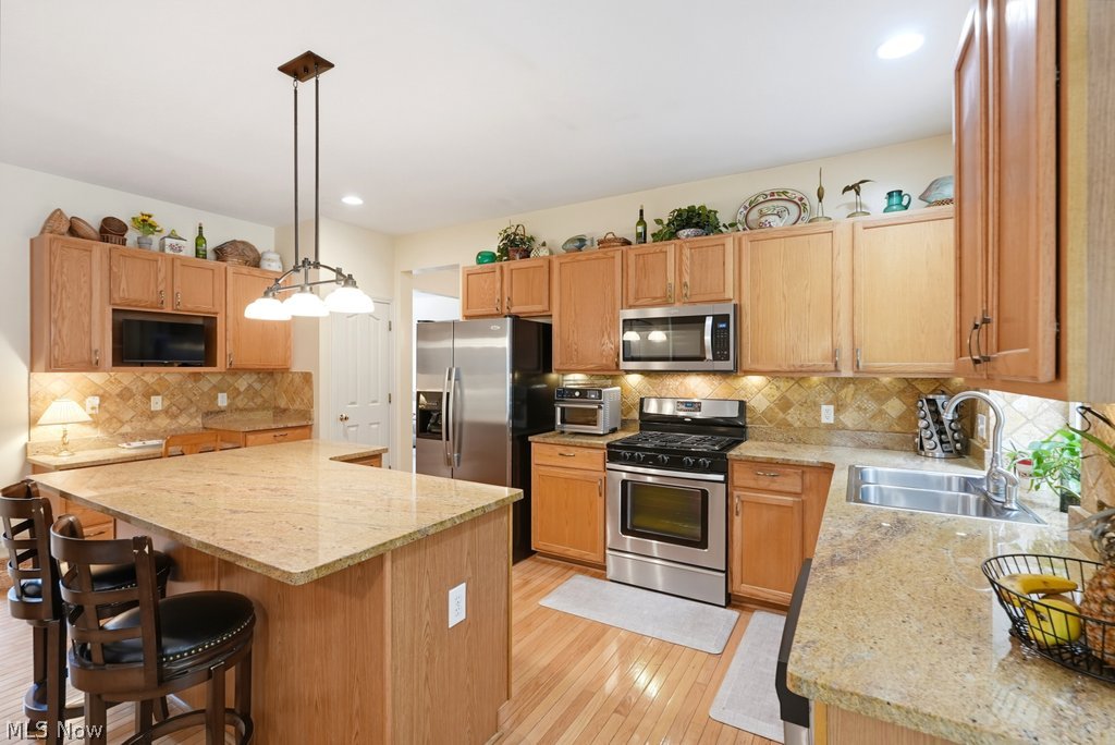 302 Halifax Court Sagamore Hills OH 44067