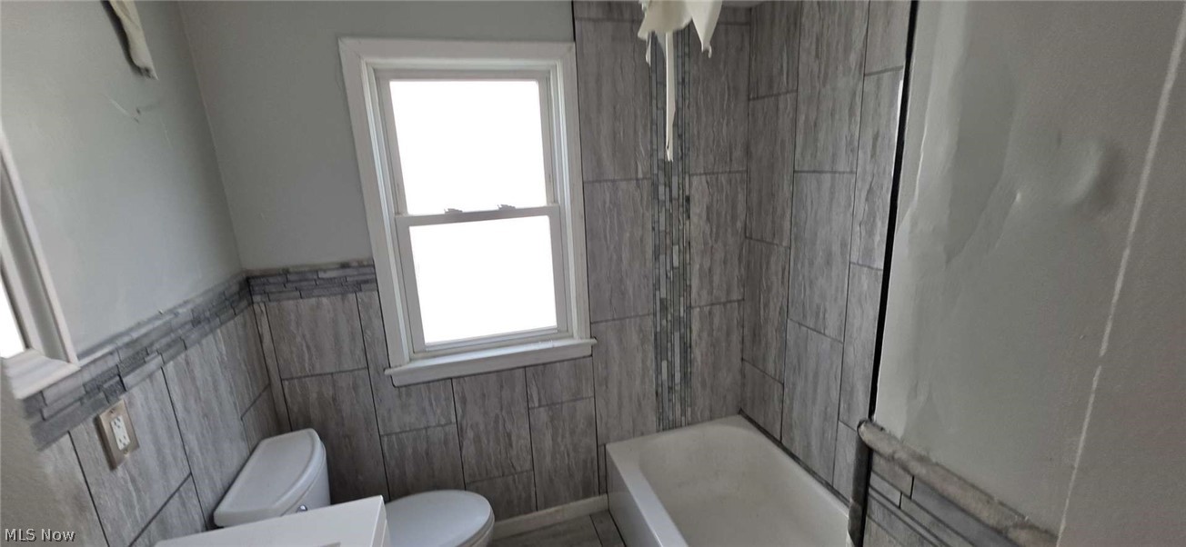 12304 Tonsing Drive Garfield Heights OH 44125