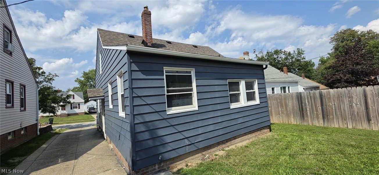 12304 Tonsing Drive Garfield Heights OH 44125