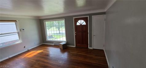 12304 Tonsing Drive Garfield Heights OH 44125