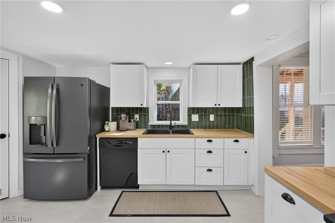 118 Water Street Chardon OH 44024