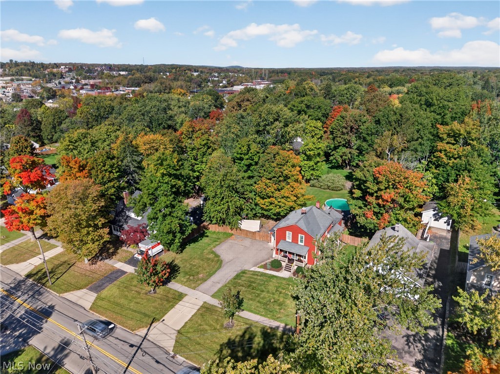 118 Water Street Chardon OH 44024