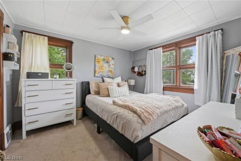 8562 Essex Avenue NW North Canton OH 44720