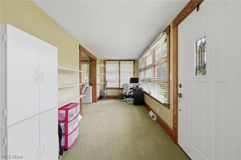 8562 Essex Avenue NW North Canton OH 44720