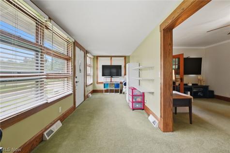 8562 Essex Avenue NW North Canton OH 44720
