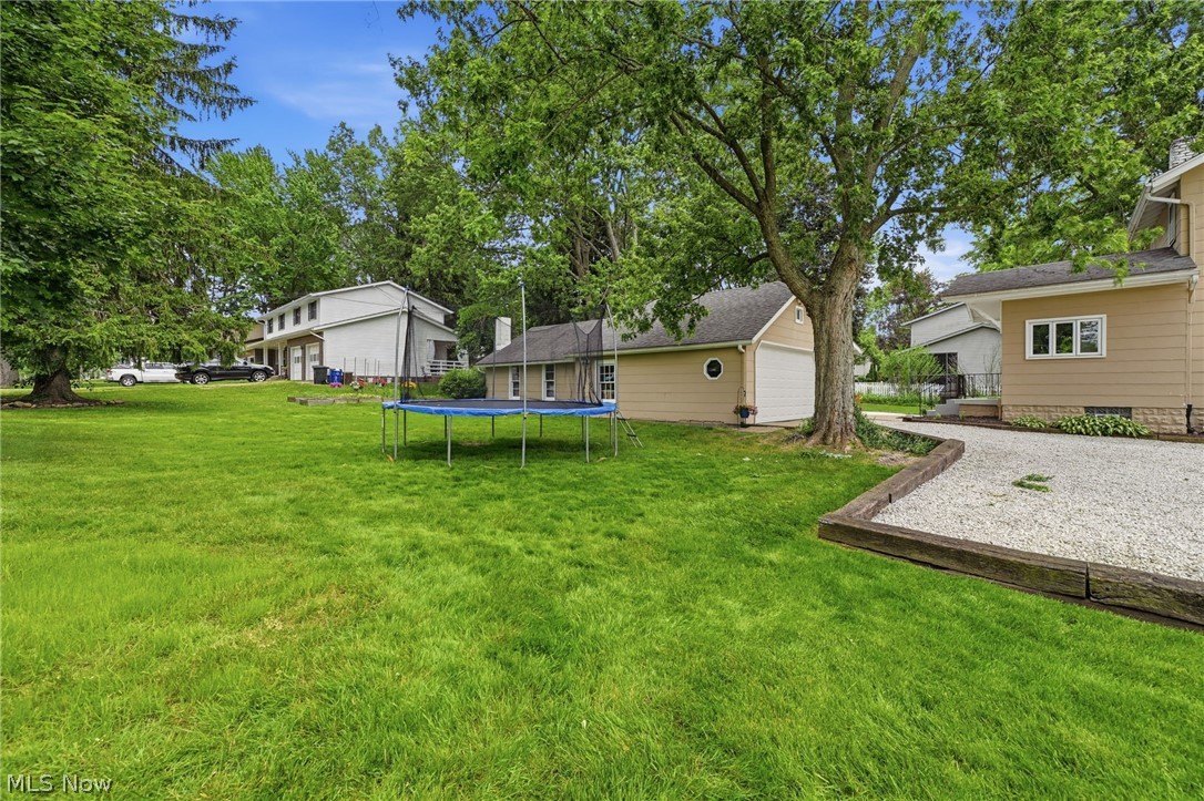 8562 Essex Avenue NW North Canton OH 44720