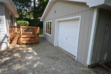 2910 Farmdale Road Akron OH 44312