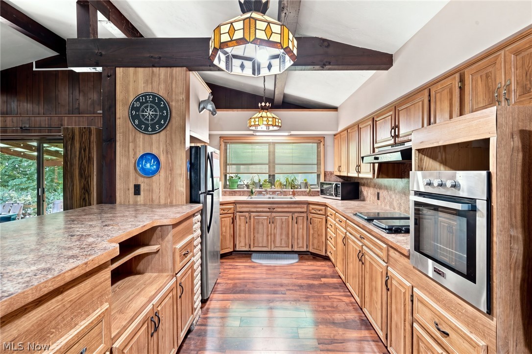 17500 E River Road Columbia Station OH 44028