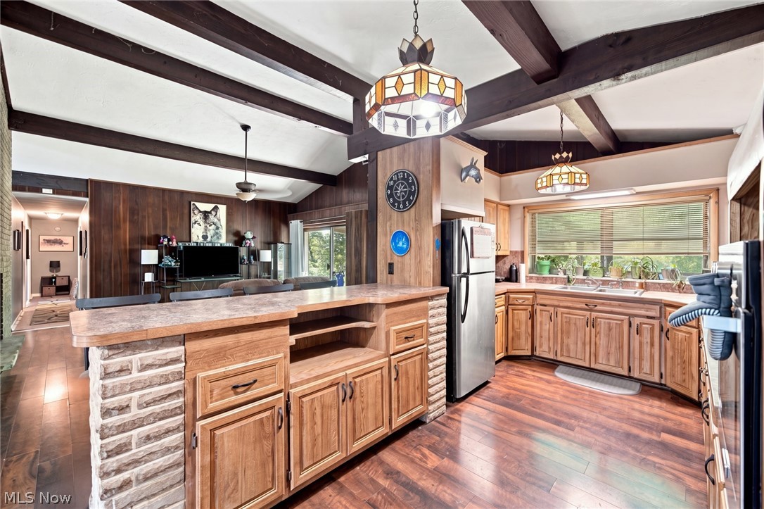 17500 E River Road Columbia Station OH 44028