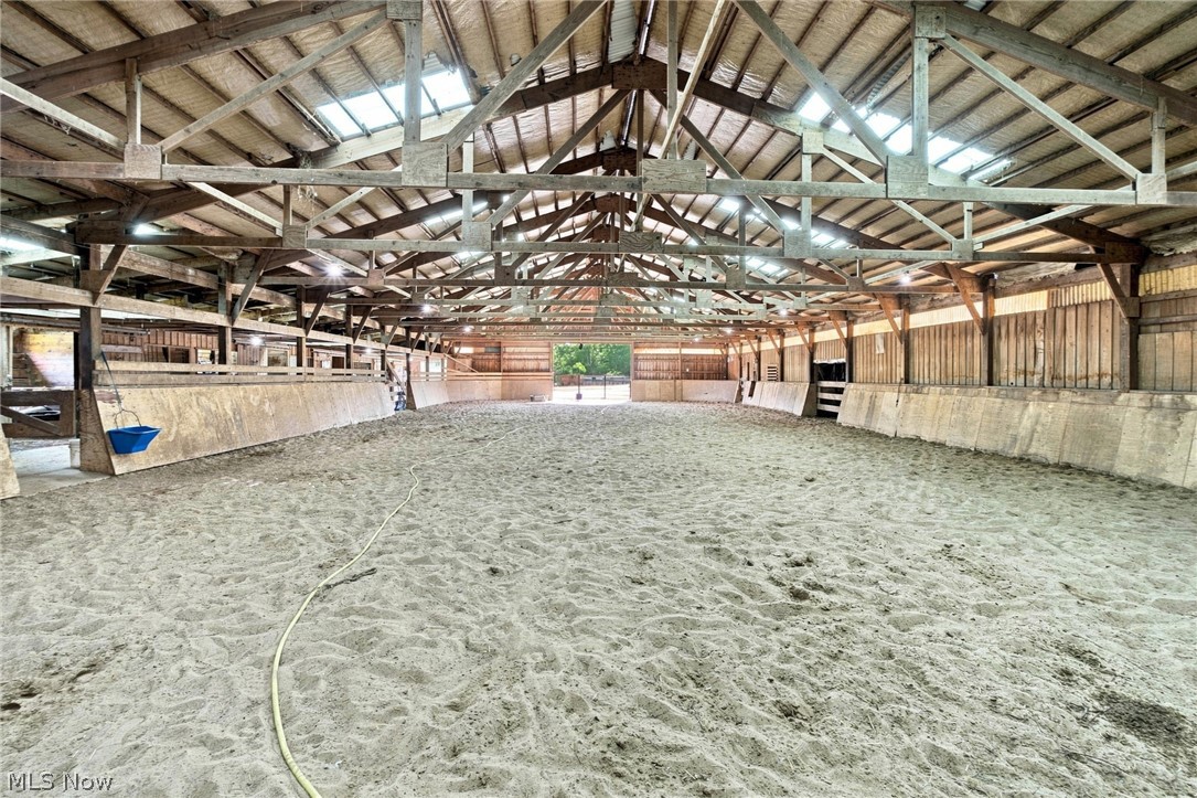 17500 E River Road Columbia Station OH 44028