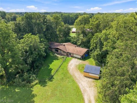 17500 E River Road Columbia Station OH 44028