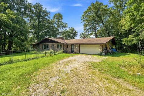 17500 E River Road Columbia Station OH 44028