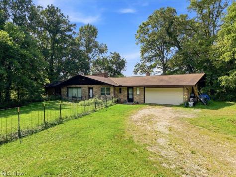 17500 E River Road Columbia Station OH 44028