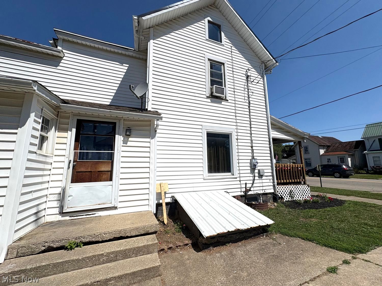 32 S High Street Jeromesville OH 44840