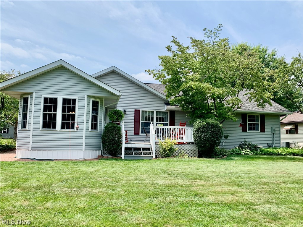 1449 4th Street SE New Philadelphia OH 44663