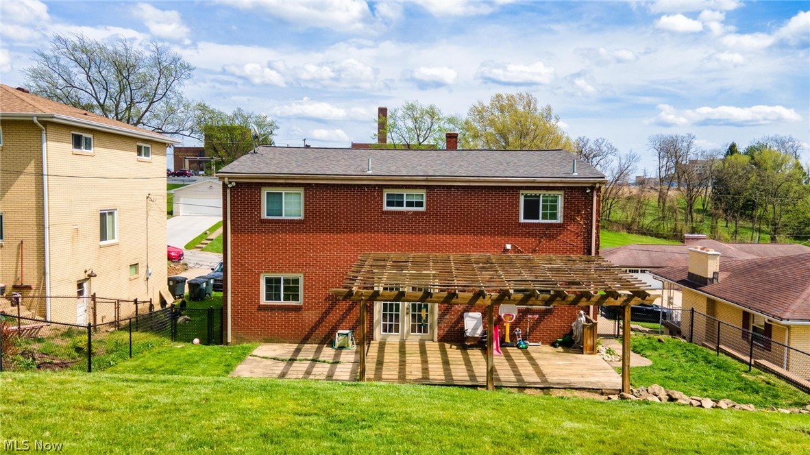 325 Garfield Avenue Steubenville OH 43952