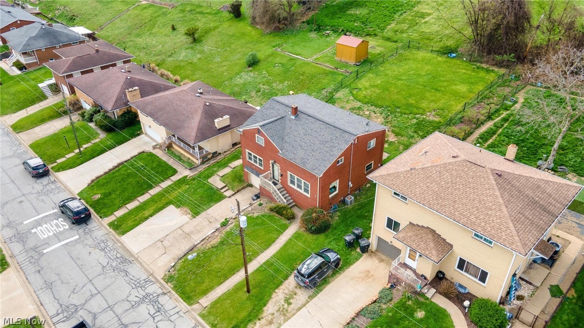325 Garfield Avenue Steubenville OH 43952