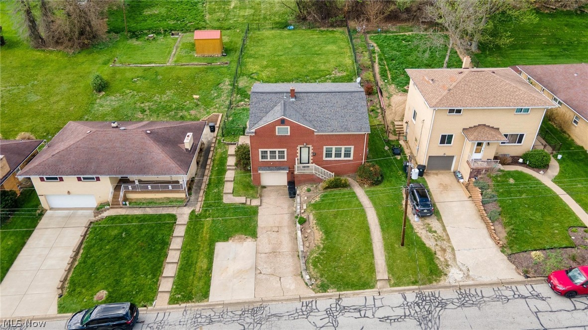 325 Garfield Avenue Steubenville OH 43952