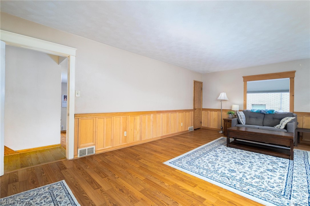 325 Garfield Avenue Steubenville OH 43952