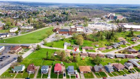325 Garfield Avenue Steubenville OH 43952