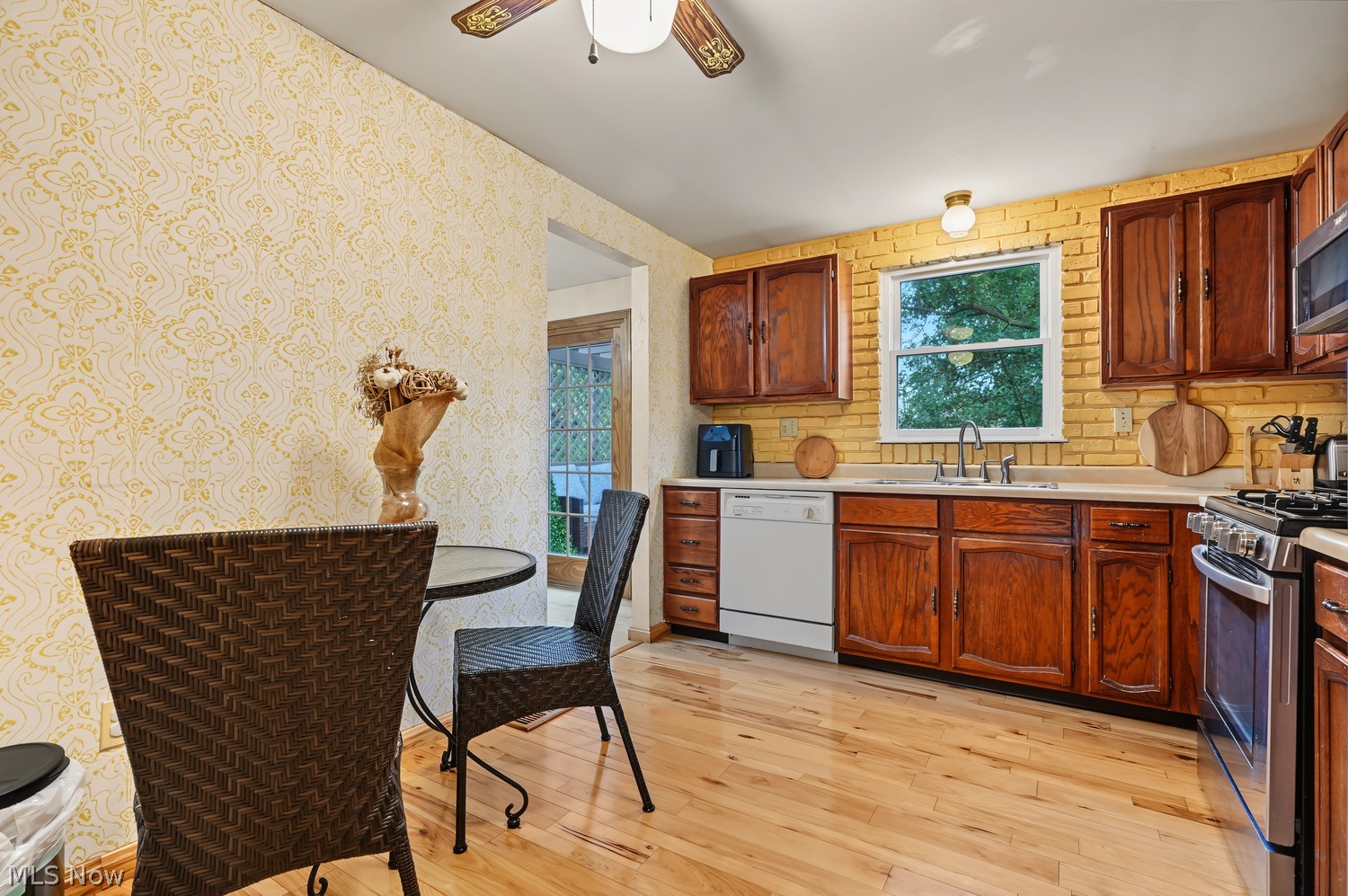 1068 Hampton Drive Macedonia OH 44056