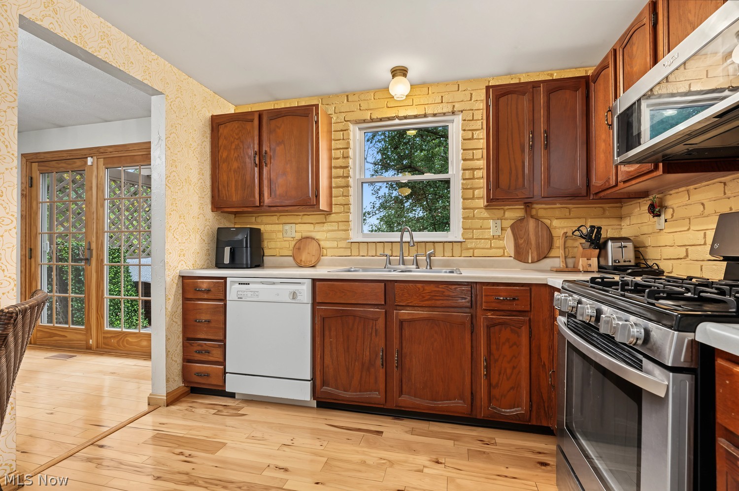1068 Hampton Drive Macedonia OH 44056