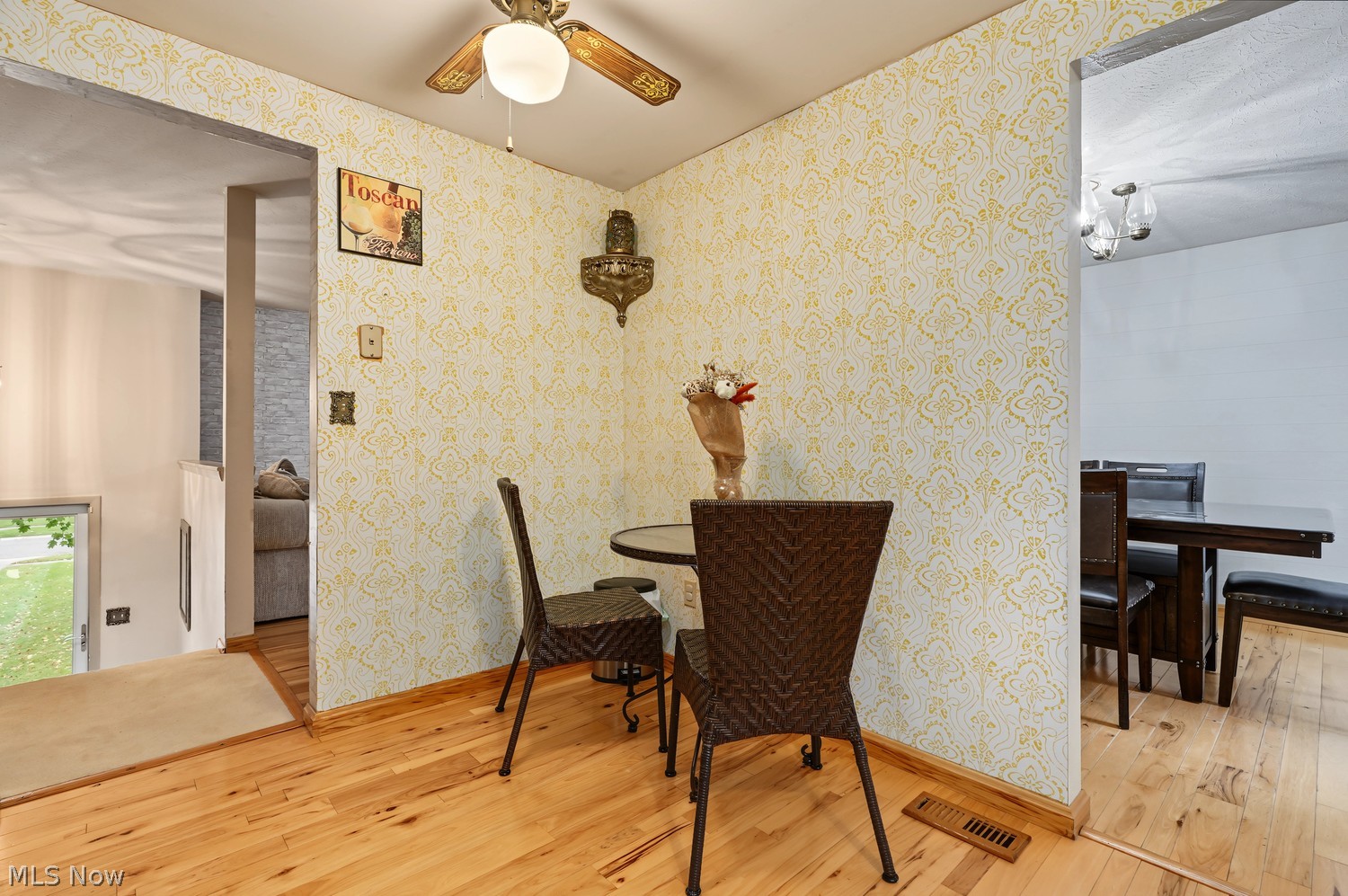1068 Hampton Drive Macedonia OH 44056