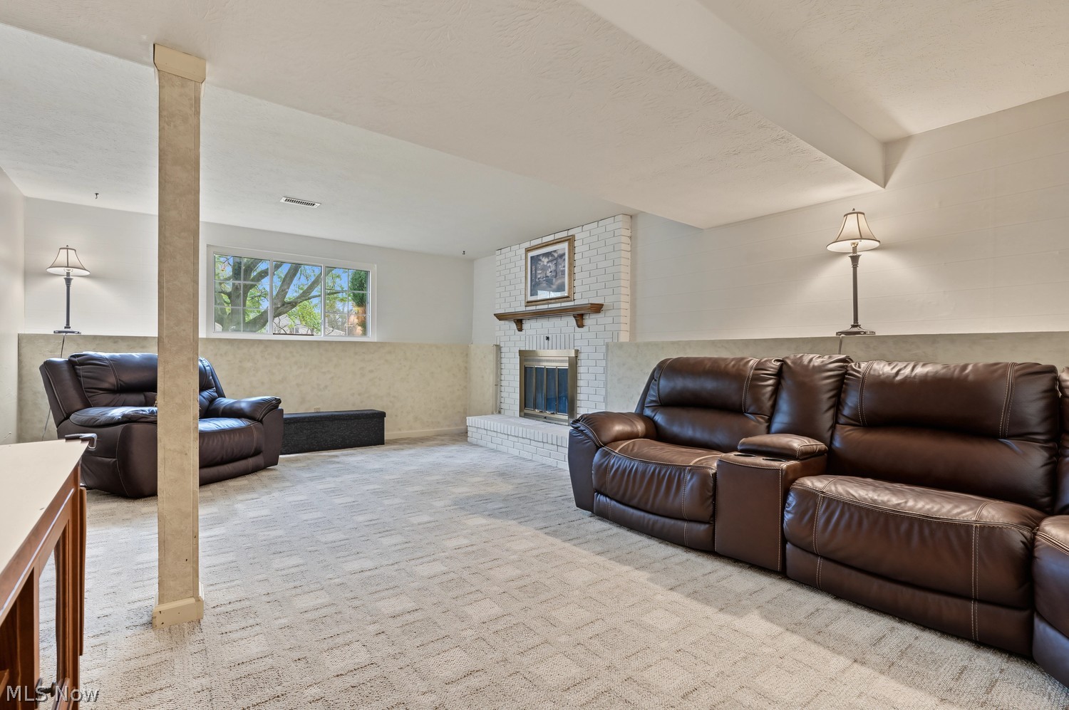 1068 Hampton Drive Macedonia OH 44056