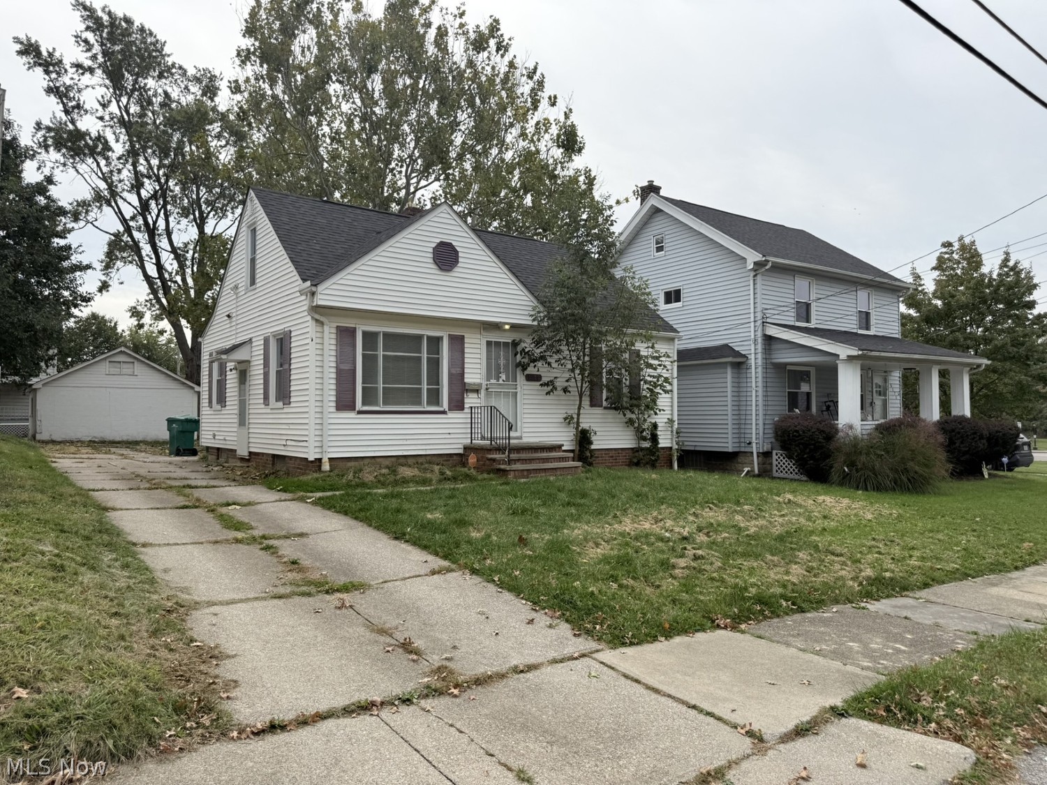 5173 Greenhurst Drive Maple Heights OH 44137