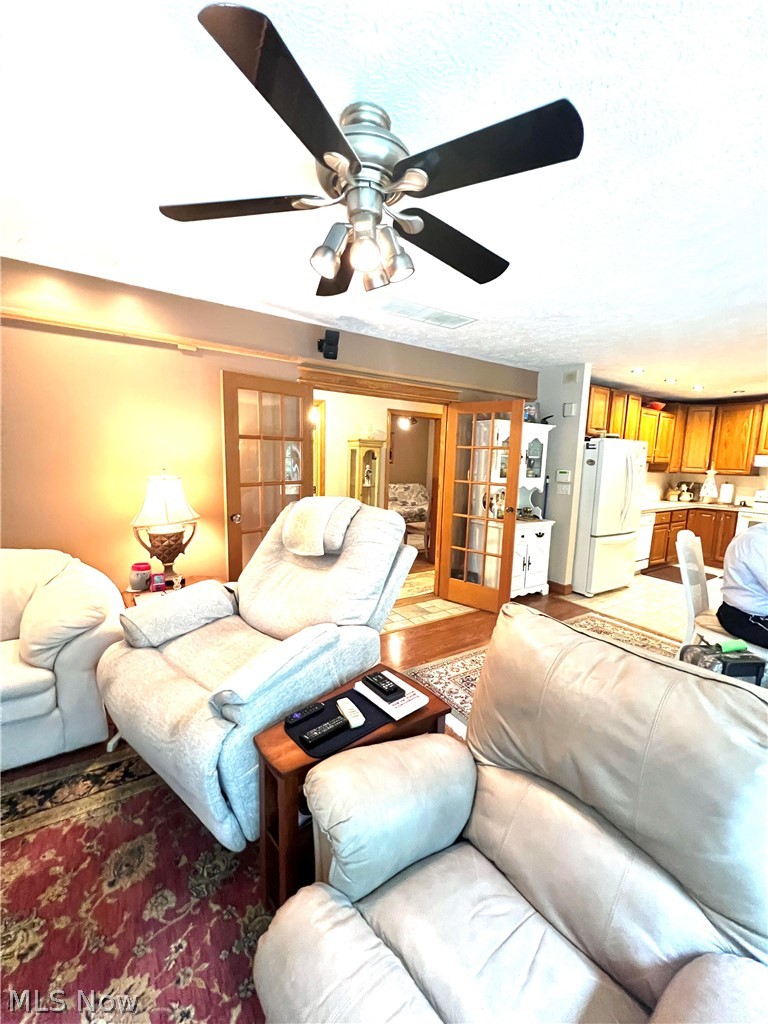 17463 State Route 164 Salineville OH 43945