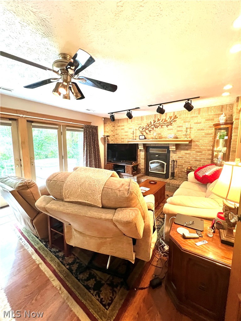17463 State Route 164 Salineville OH 43945